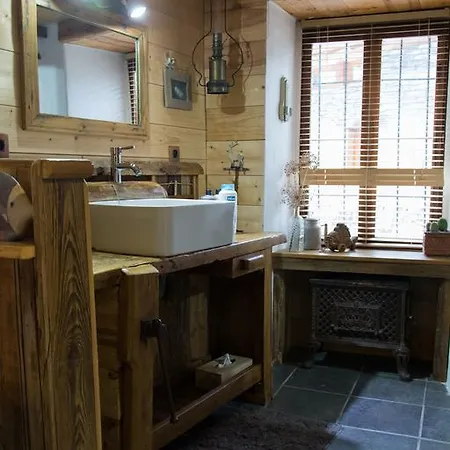 Bed & Breakfast Chalet Bois D'antan