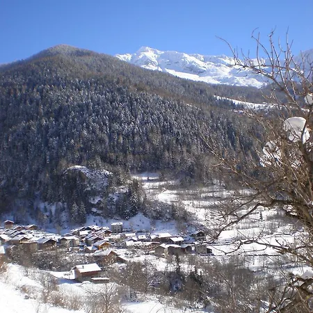 Bed & Breakfast Chalet Bois D'antan *